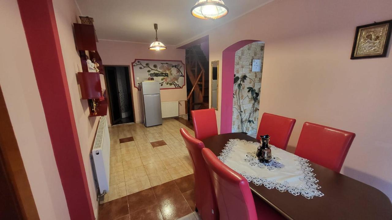 Casa In Oradea ! Villa Exterior foto
